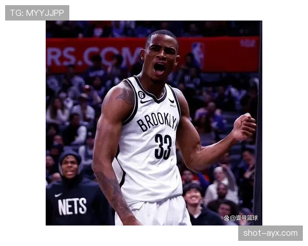 克拉克斯顿刷新盖帽纪录,成为球队防守新标杆