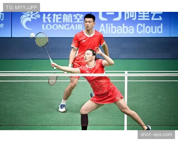 郑思维黄雅琼强强联手 羽球混双再现黄金组合