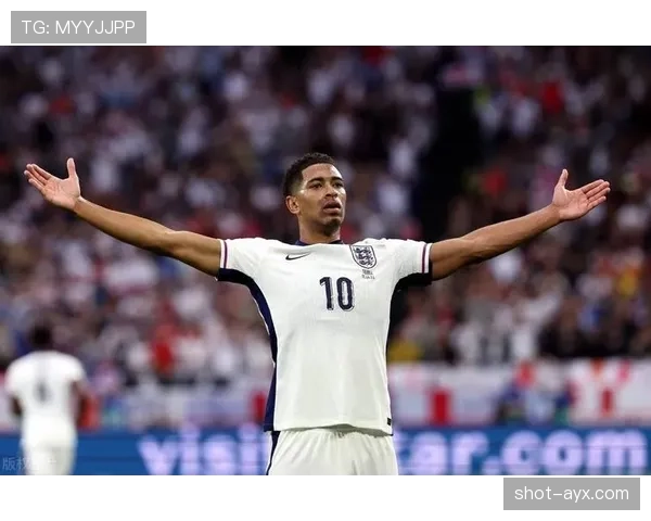 百大足球球星盘点：未来绿茵传奇新星闪耀，谁将引领下一代足坛风潮？