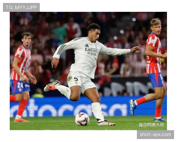 巴尔韦德2025年远射绝杀助球队取胜，状态强势回暖