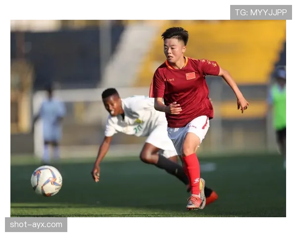 南非女足巴妮勇敢迎战，开启打破历史局限的全新篇章