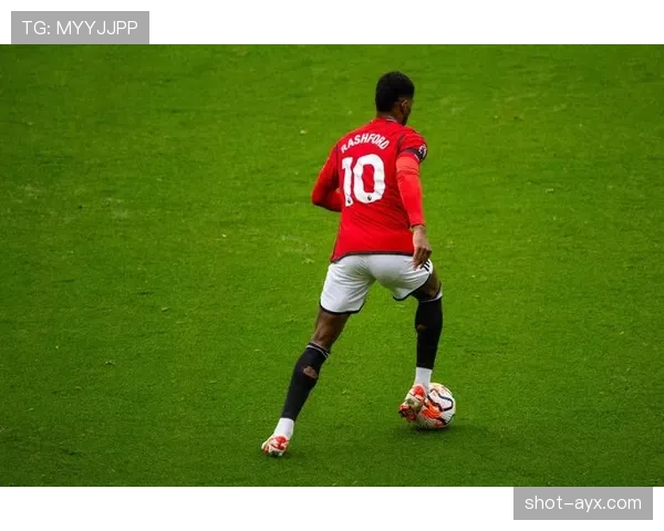 英超布莱顿布鲁姆