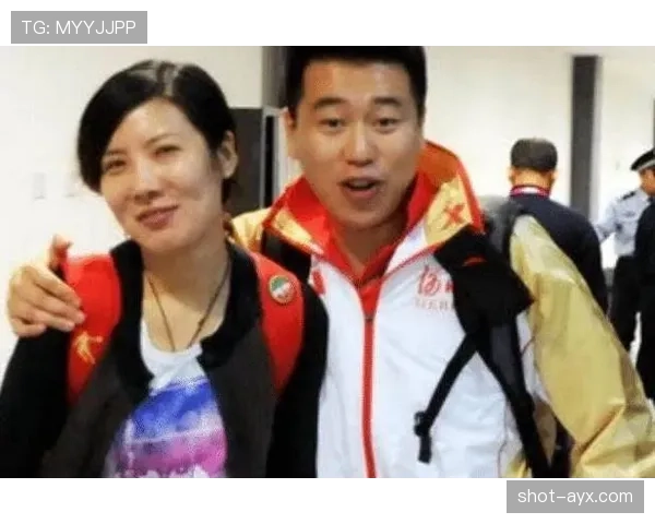 杜丽退役后在家种菜，枪神变菜农？这反差谁懂啊