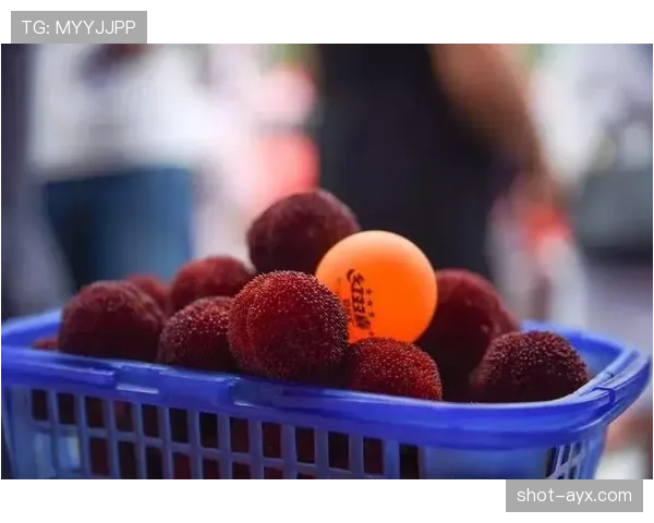 刘洋今早晒的早餐账单，一杯咖啡的钱能在我这撑一个月，笑抽