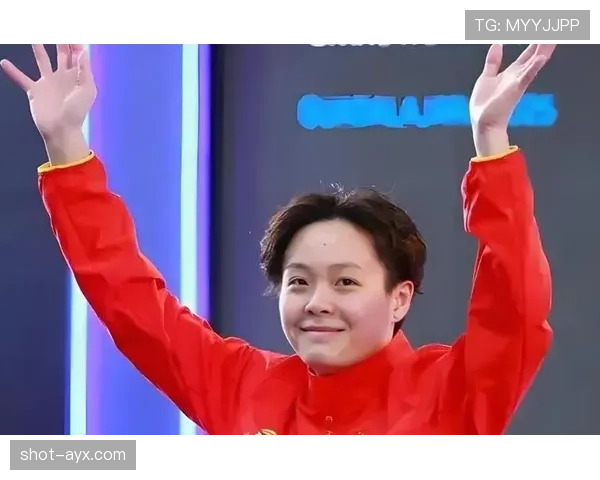 陈艺文赛后豪饮香槟，这生活我算是看到了“富豪版打怪升级”